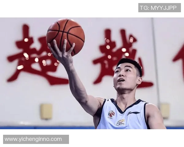 高诗岩:从篮球新星到球队核心的成长之路与未来展望